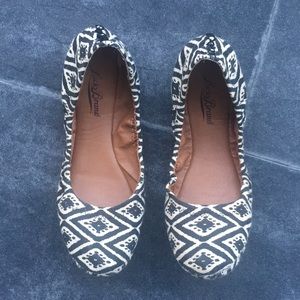 ❌ SOLD ❌ Lucky Brand Flats